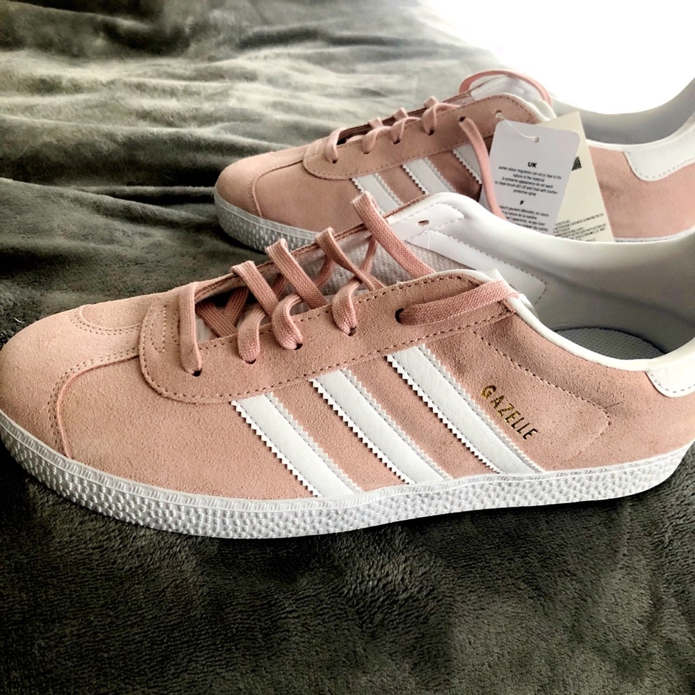 Adidas Gazelle size 7